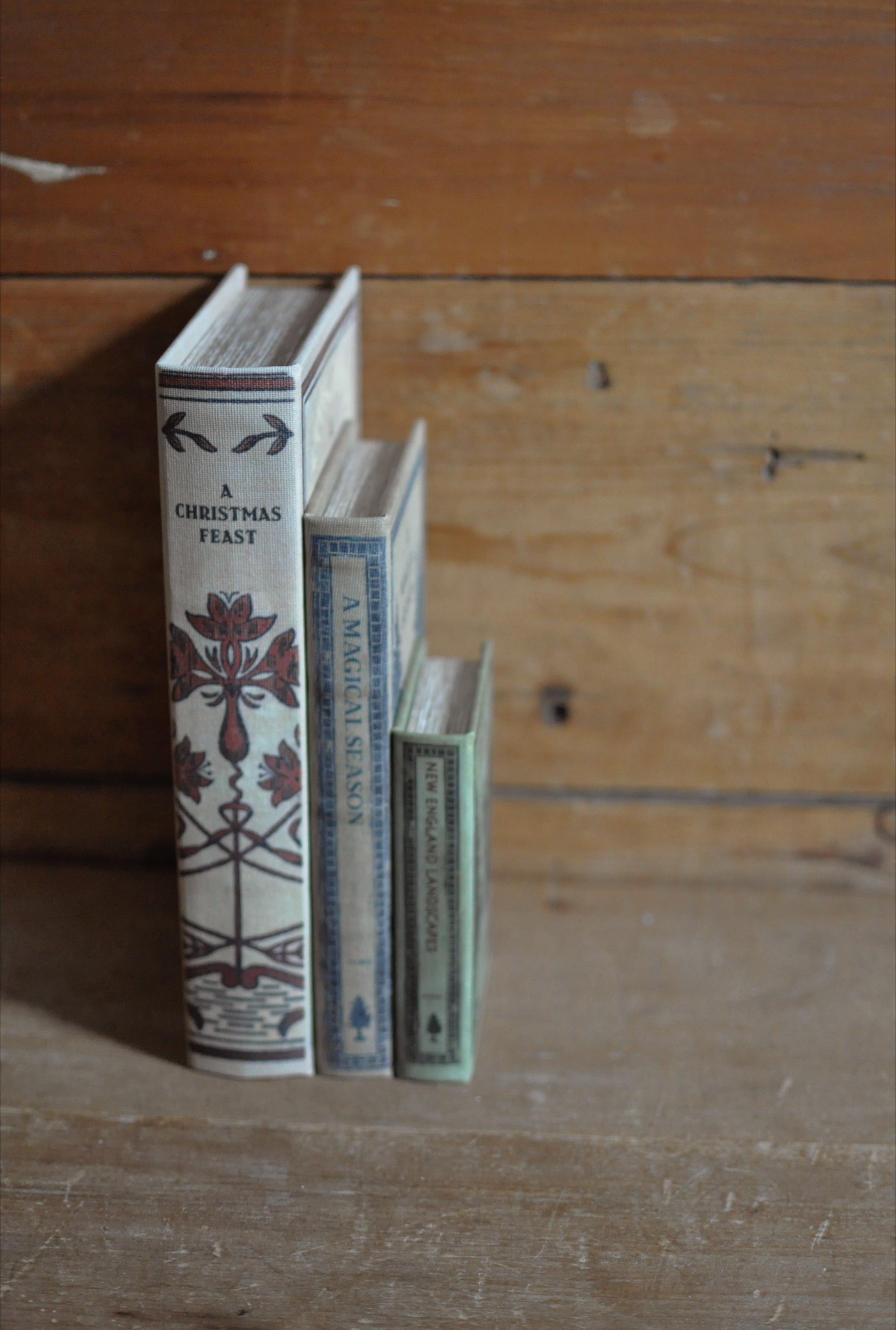 Boite de rangement en forme de livres de Noël