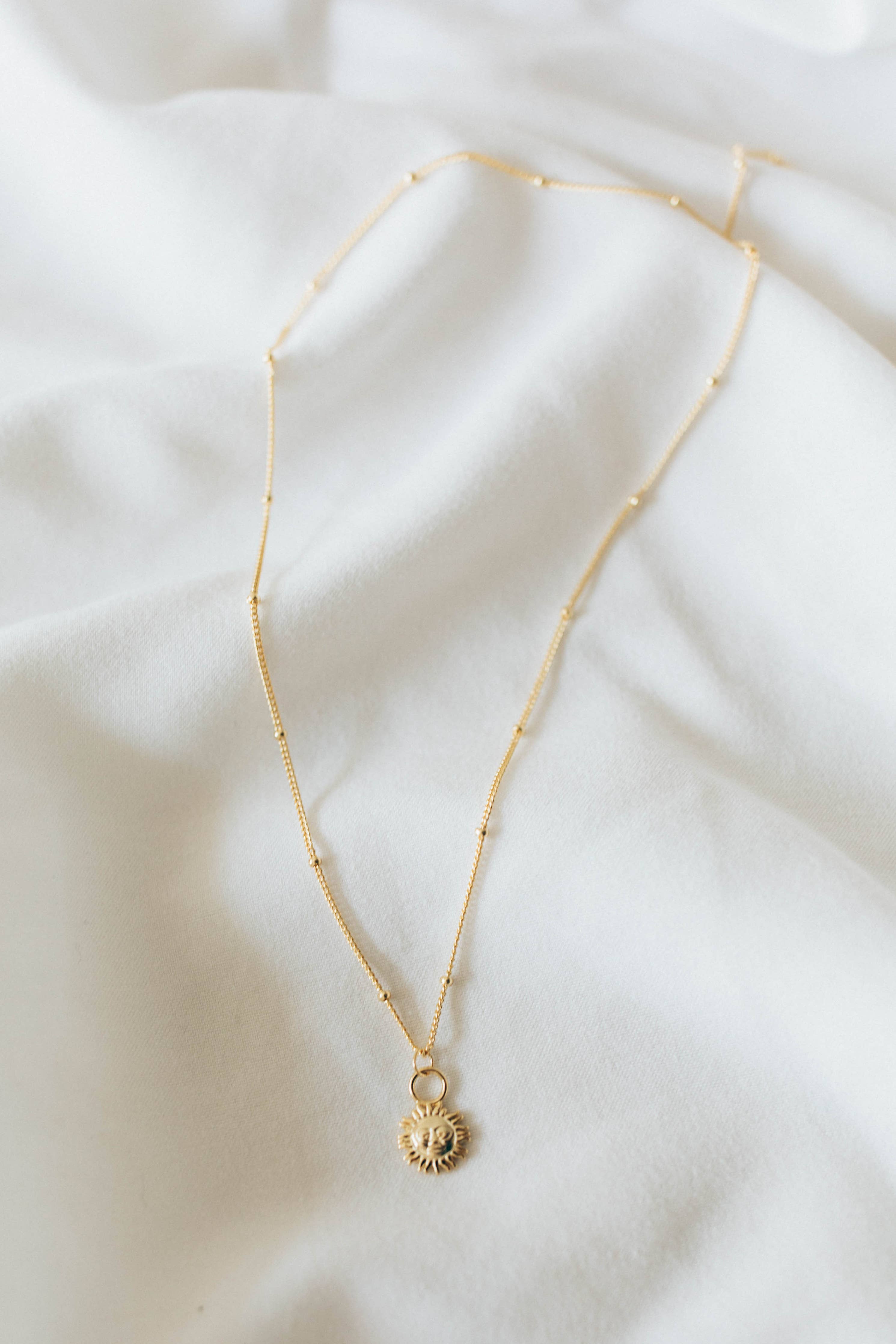 Collier Sierra Sun