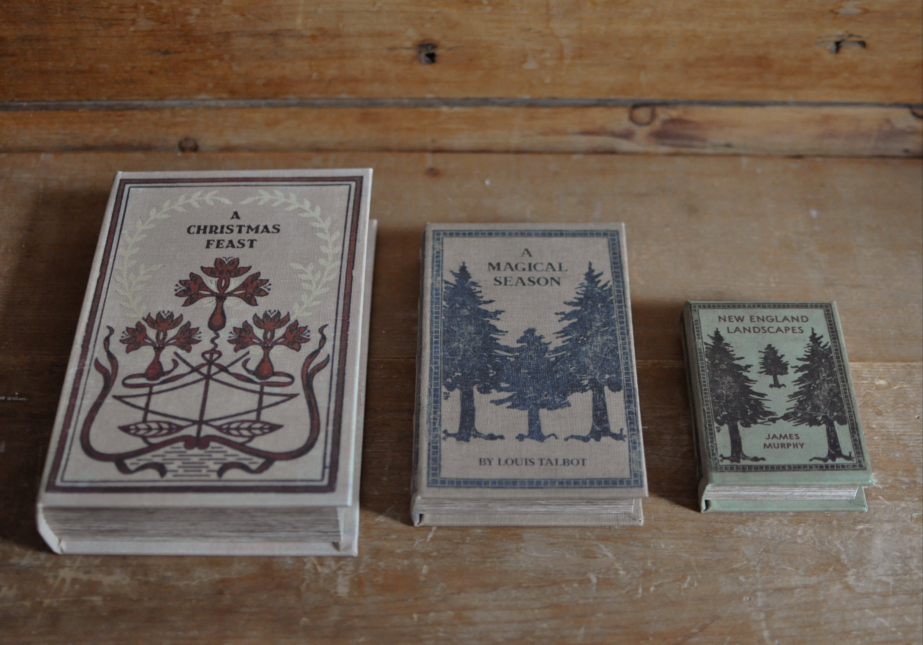 Boite de rangement en forme de livres de Noël